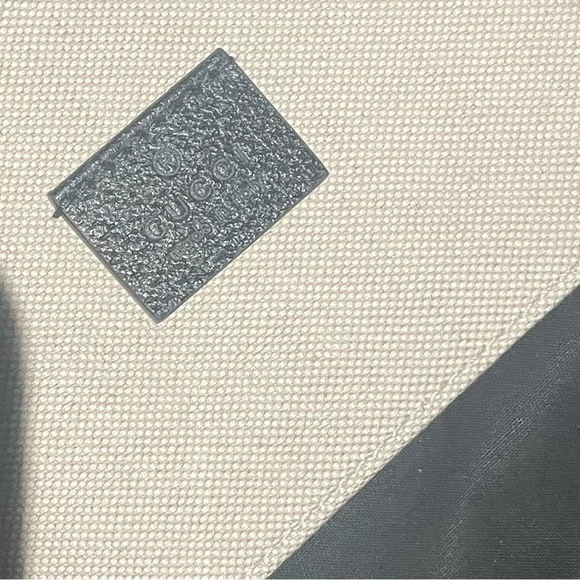 GUCCI MONTECARLO CRYSTAL LOGO PRINT SHOPPING TOTE - Picture 9 of 11